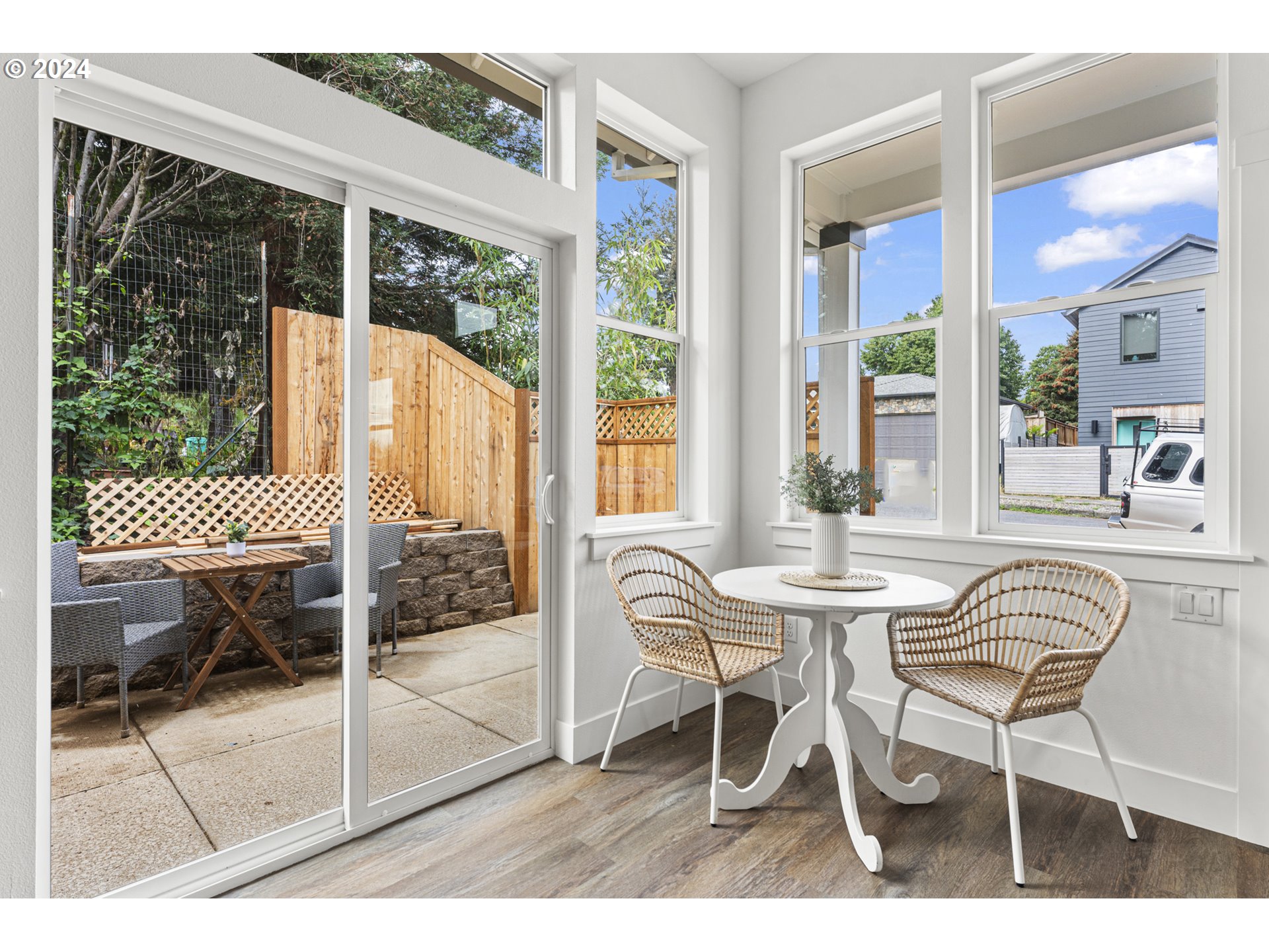 4006 NE PRESCOTT ST B