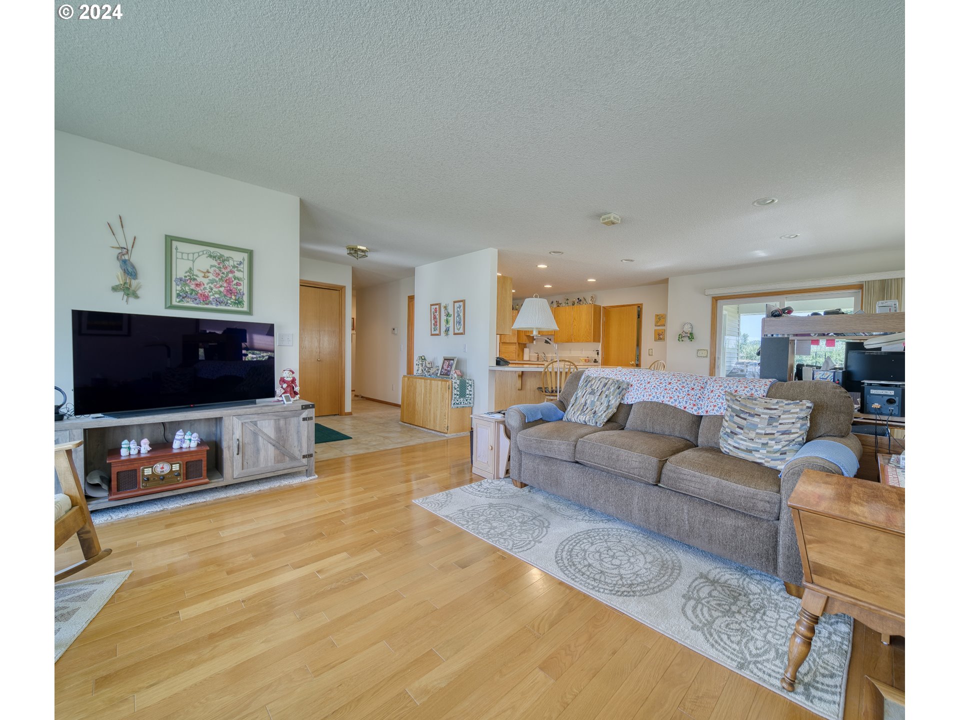 33559 GARDEN VIEW DR