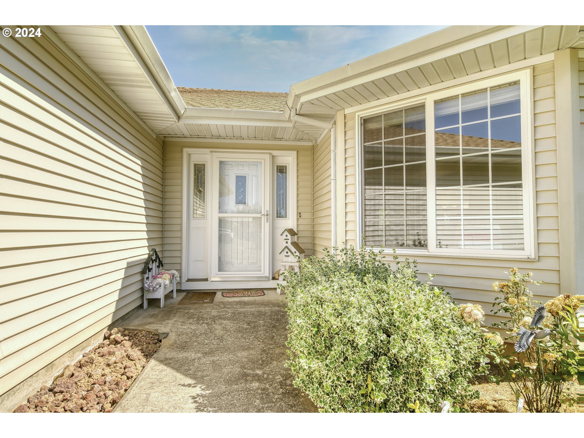 33559 GARDEN VIEW DR