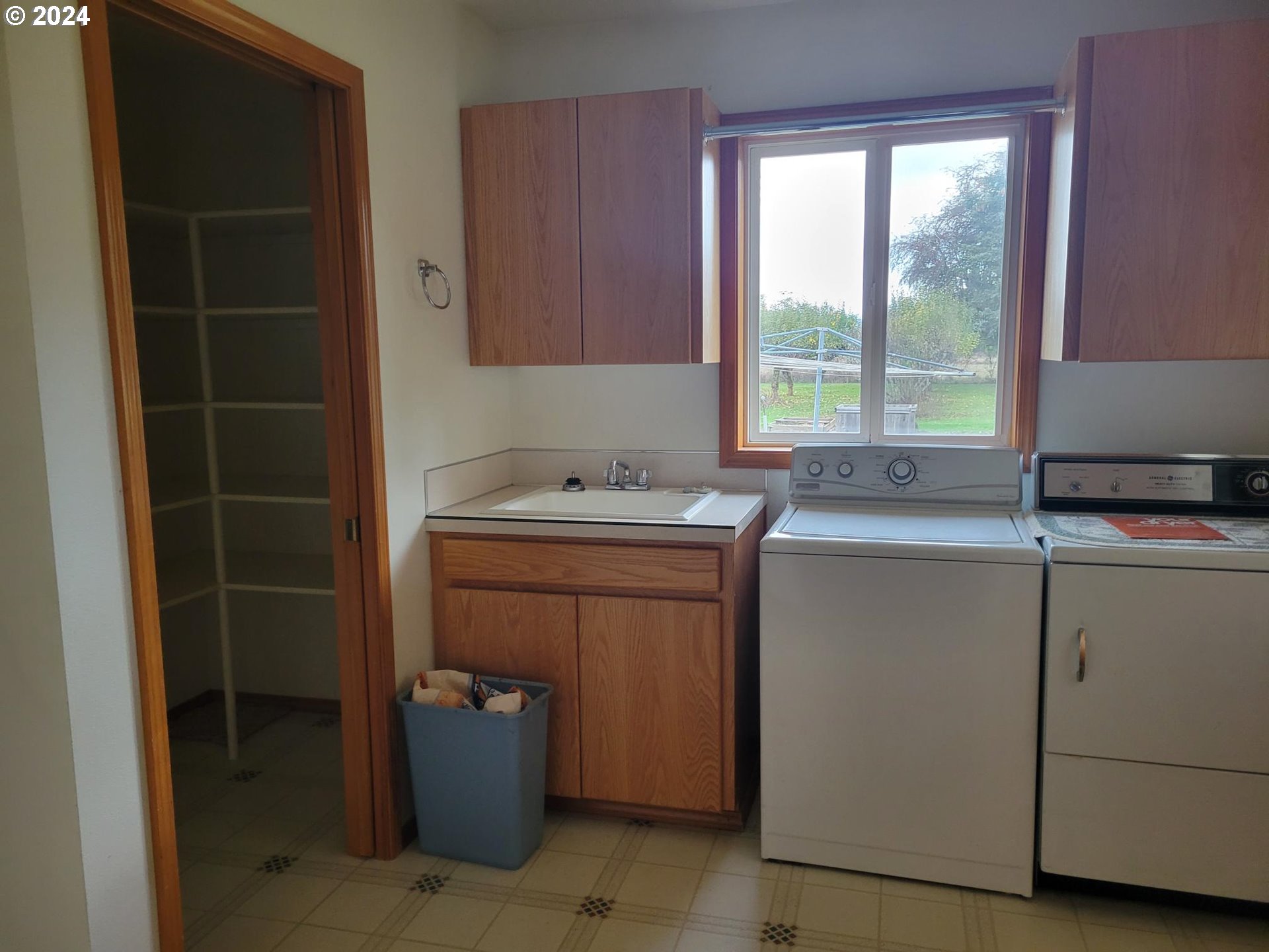 33559 GARDEN VIEW DR