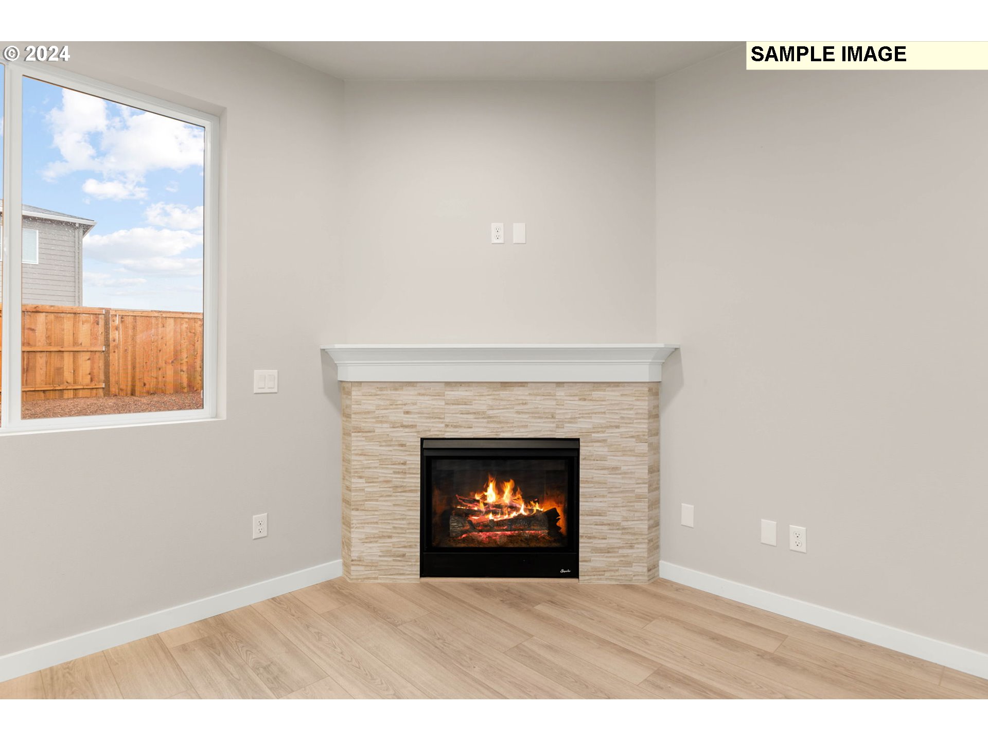 2918 S QUARTZ DR LT697