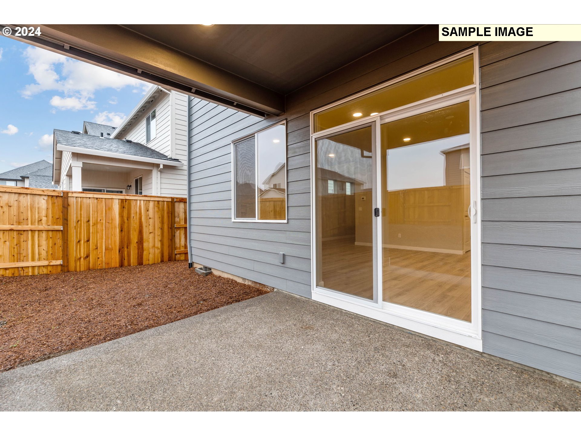 2918 S QUARTZ DR LT697
