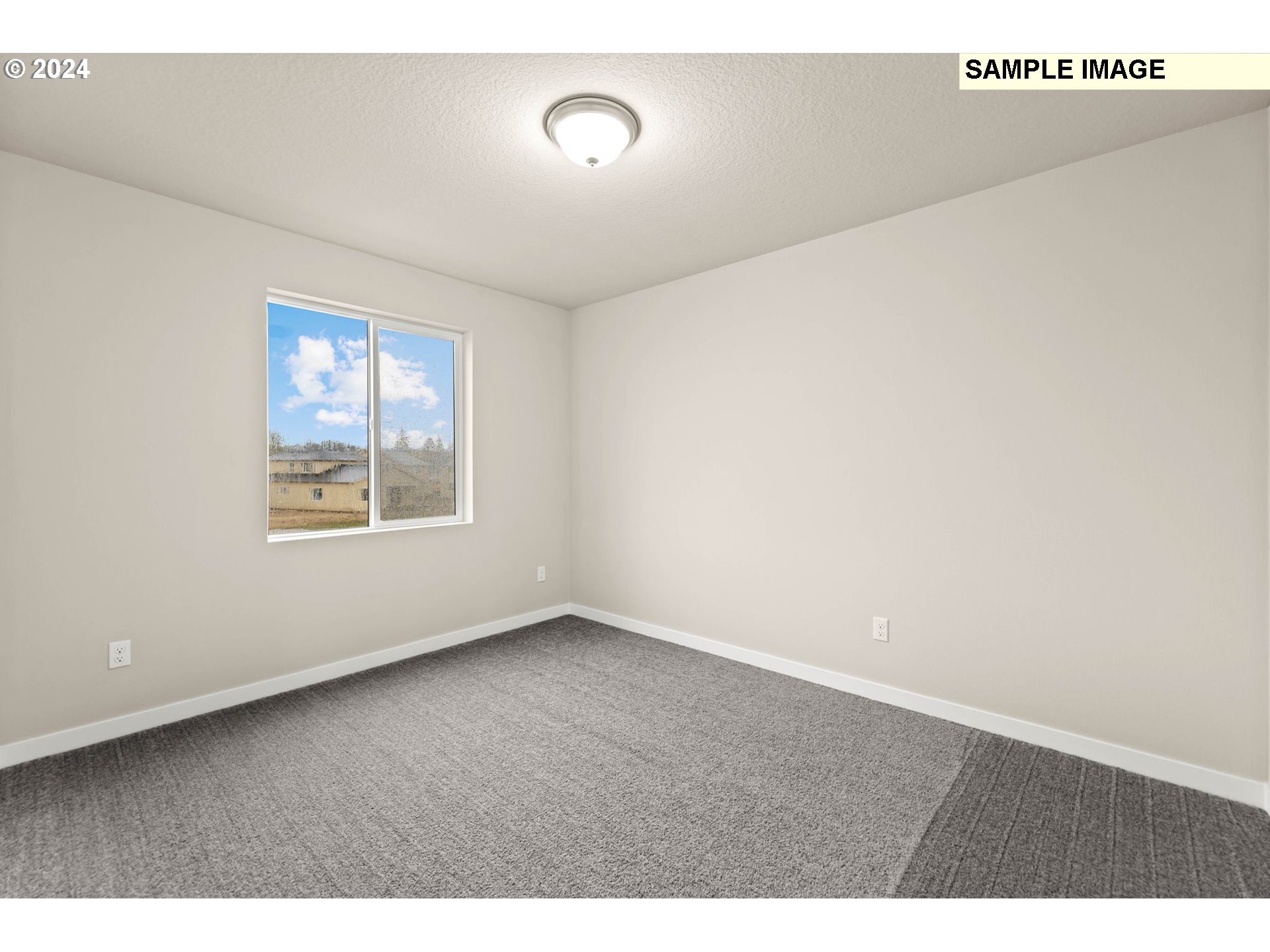 2918 S QUARTZ DR LT697