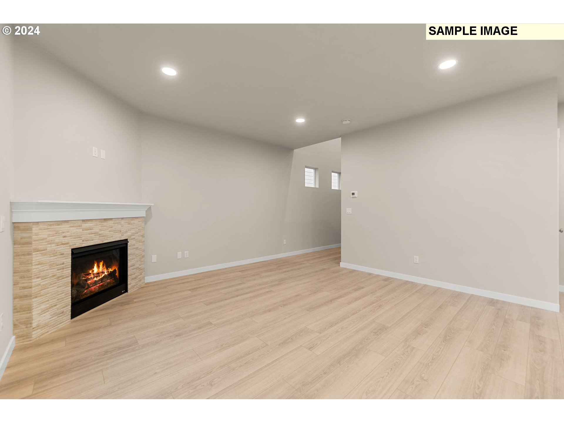 2918 S QUARTZ DR LT697