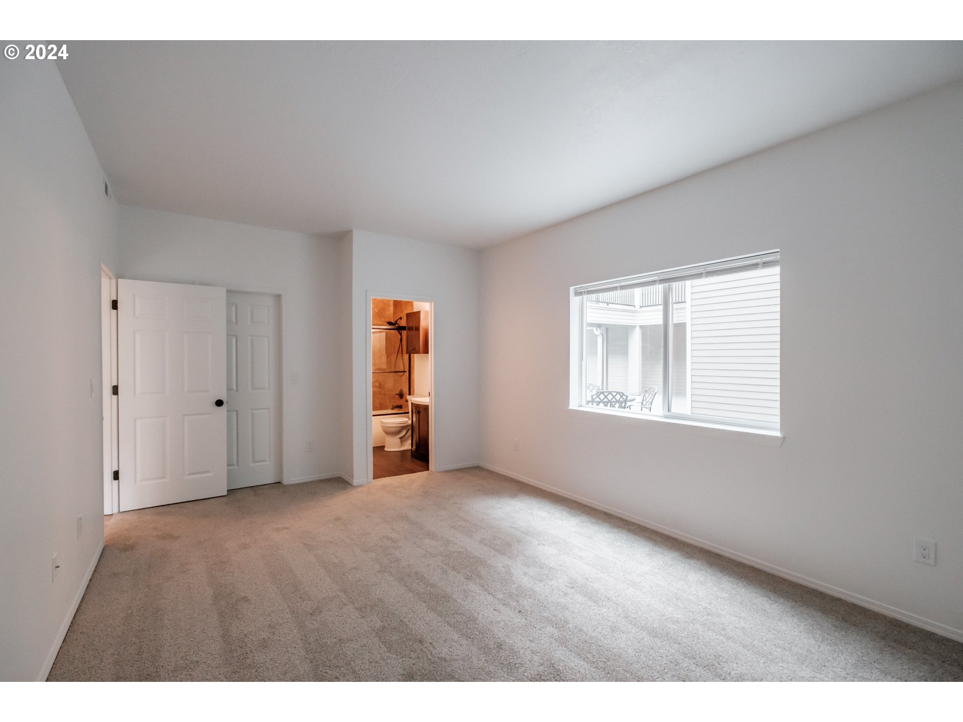 1441 SW CLAY ST 102