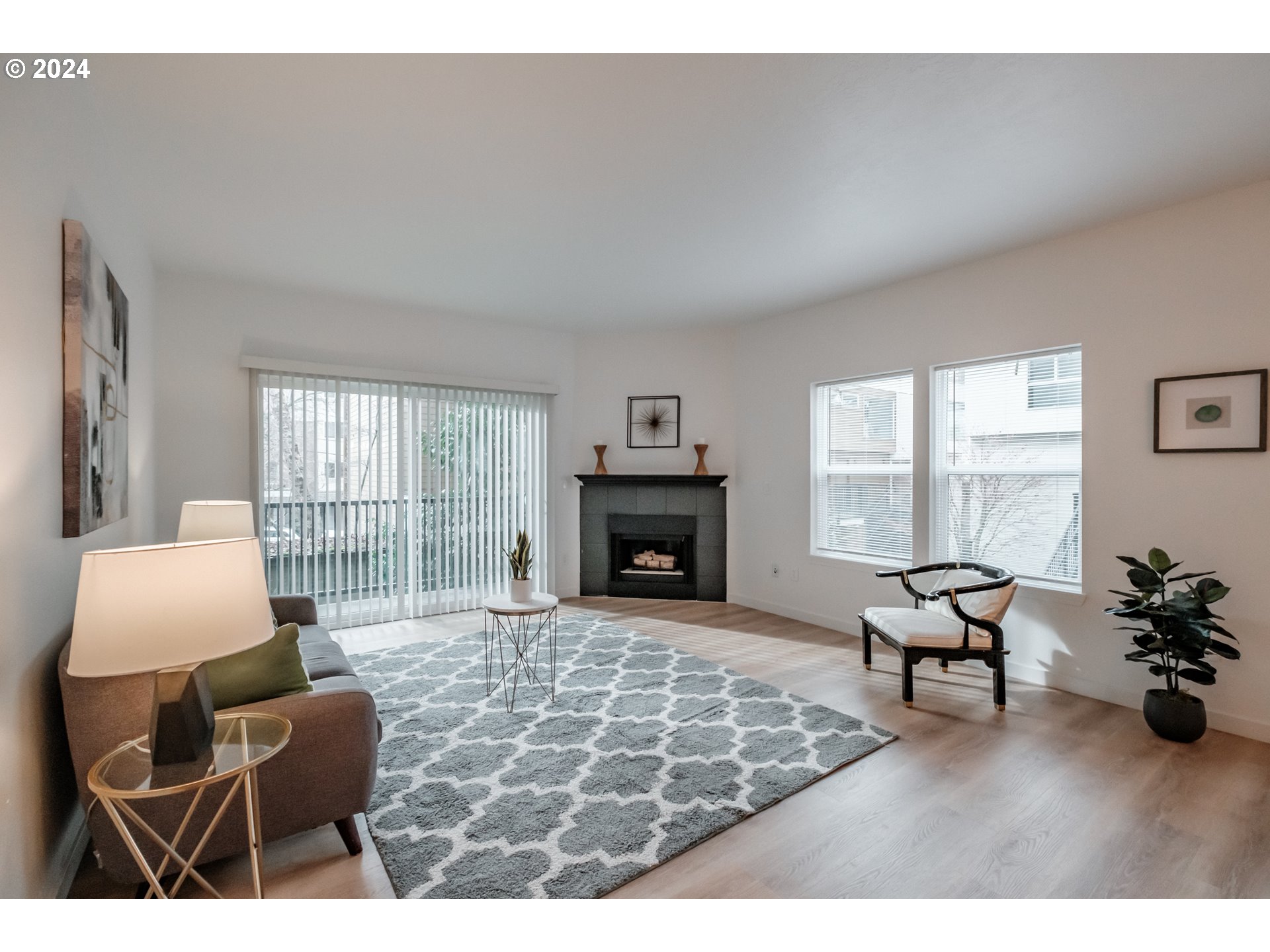 1441 SW CLAY ST 102