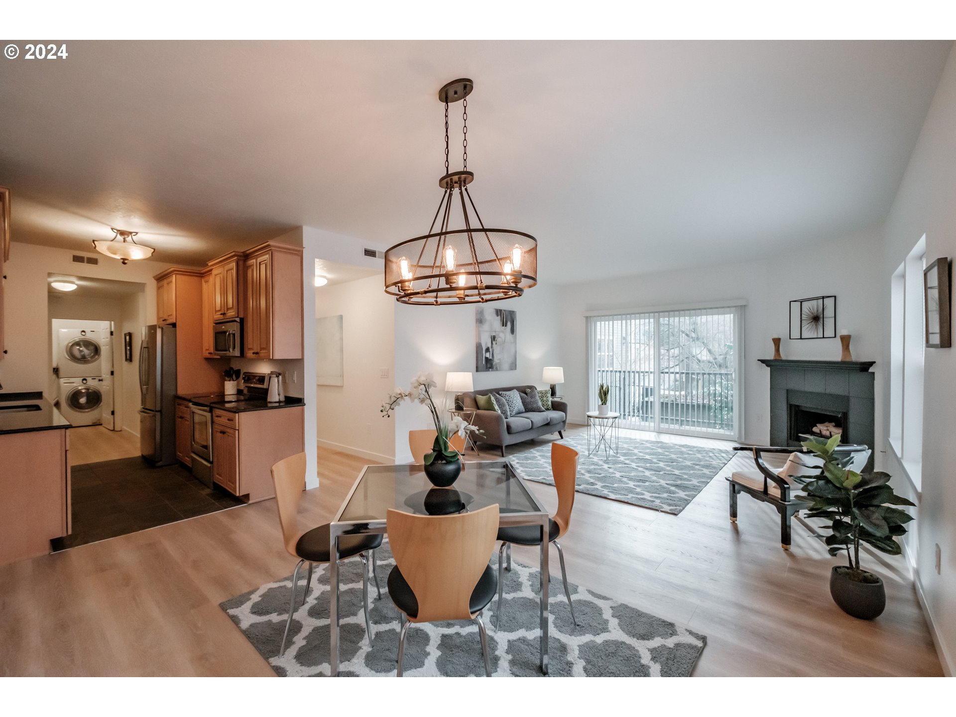 1441 SW CLAY ST 102