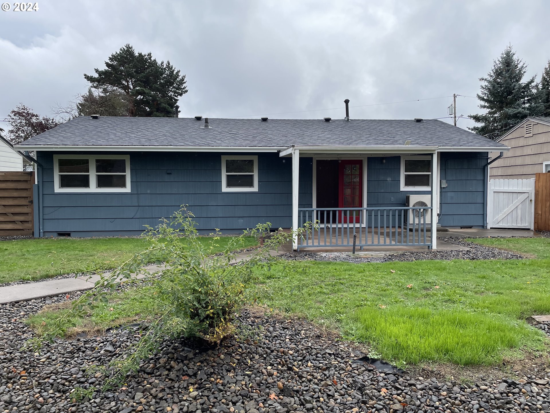 8619 NE CLACKAMAS ST