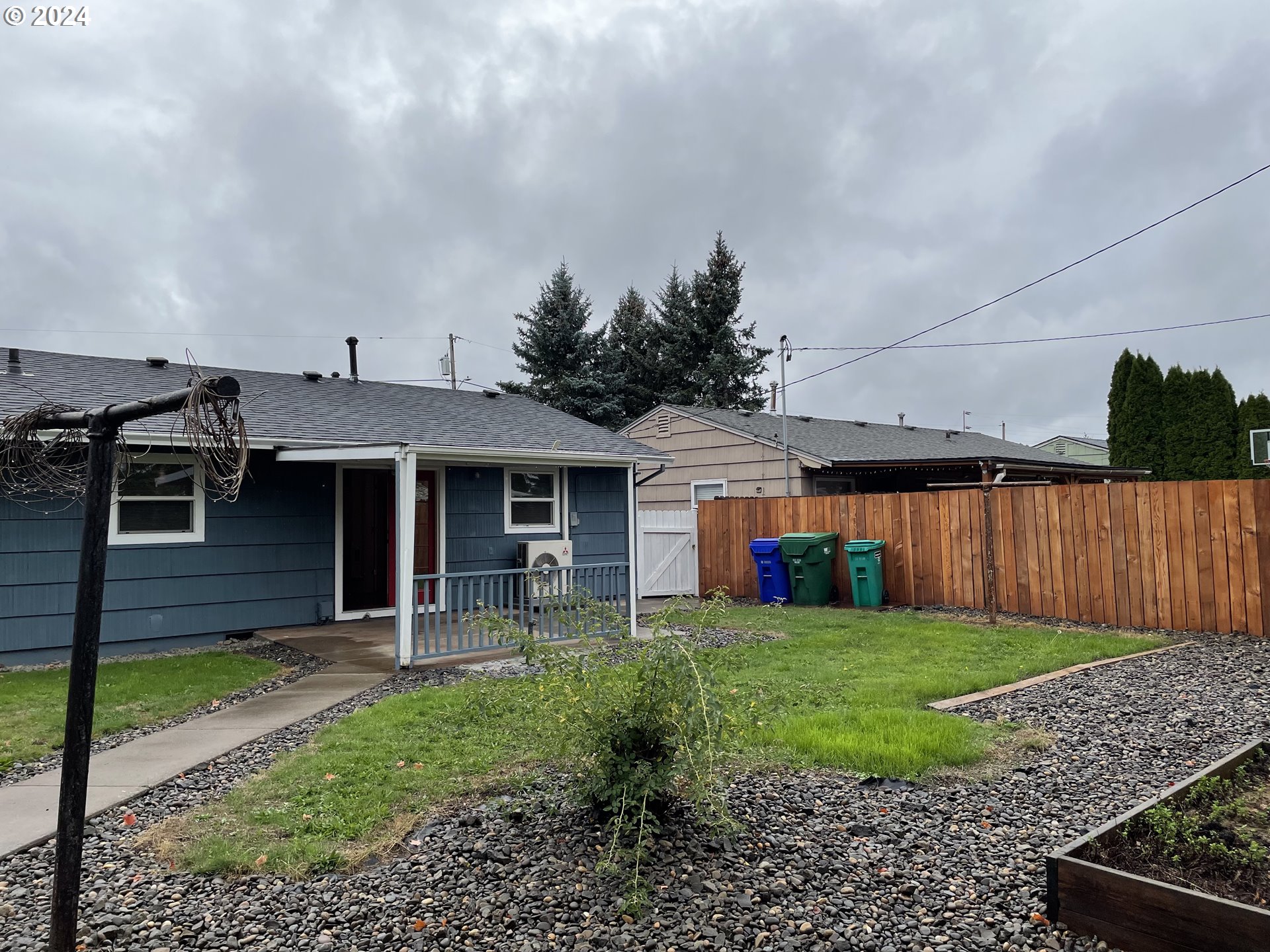 8619 NE CLACKAMAS ST