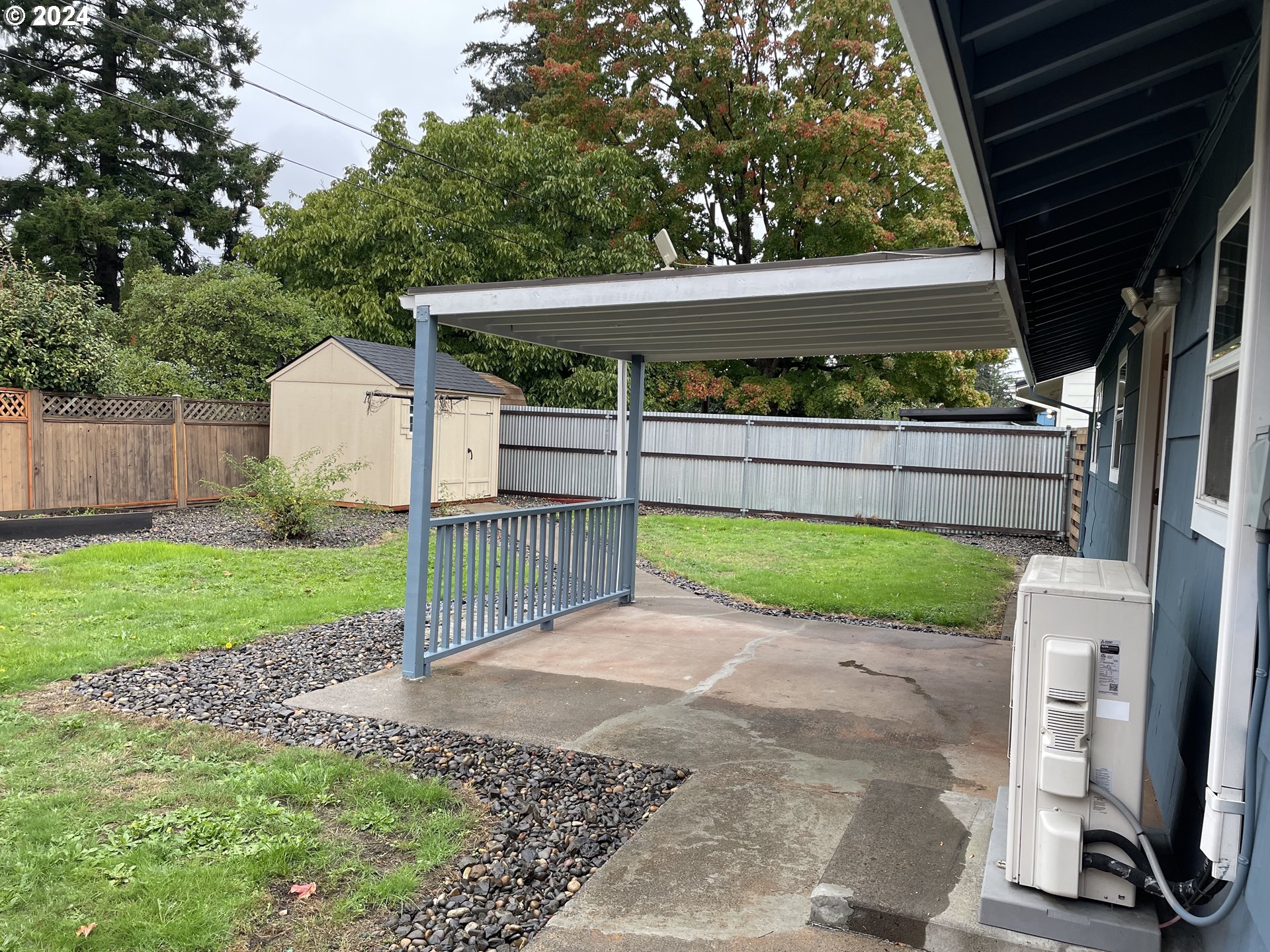 8619 NE CLACKAMAS ST