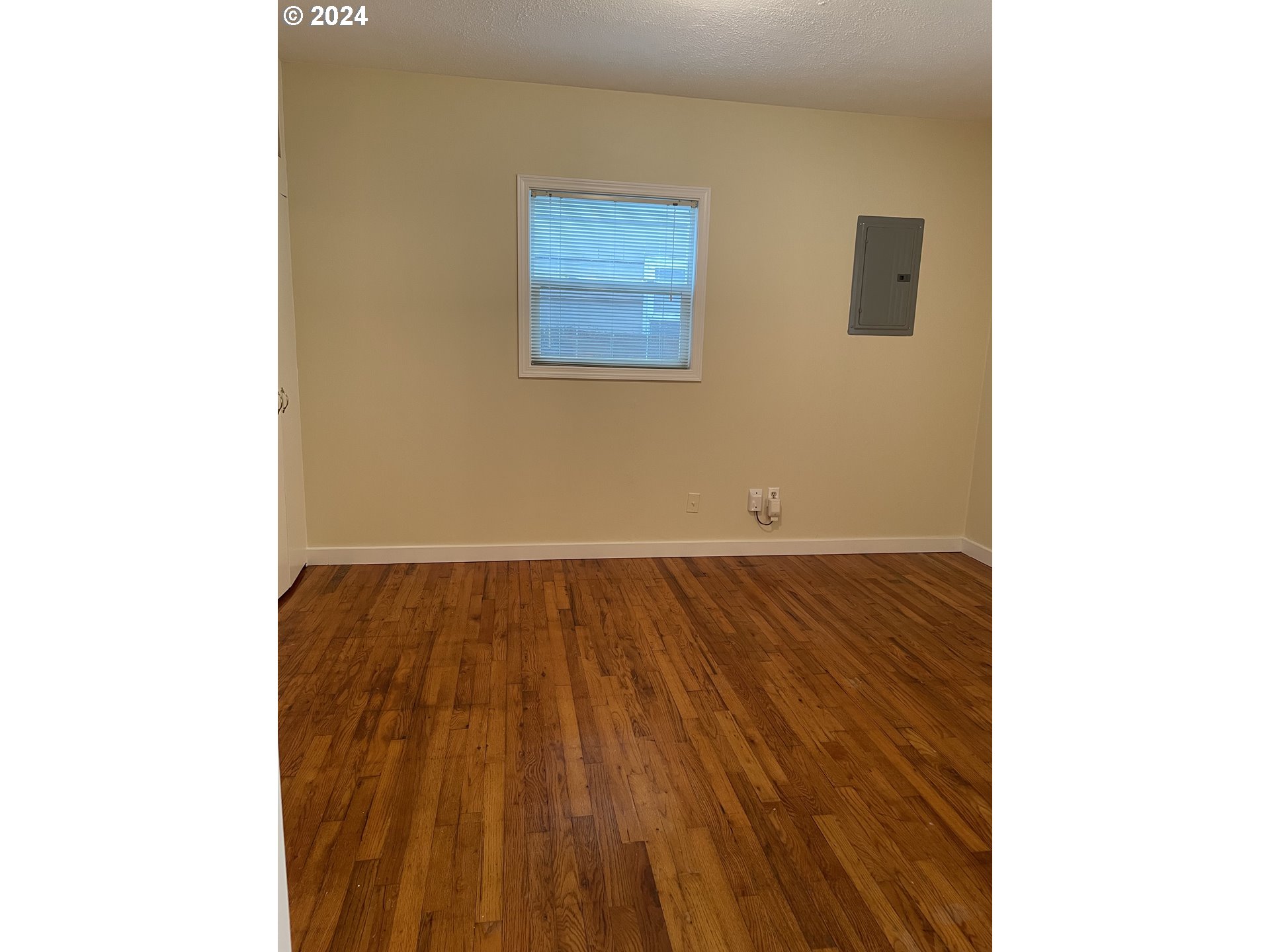 8619 NE CLACKAMAS ST