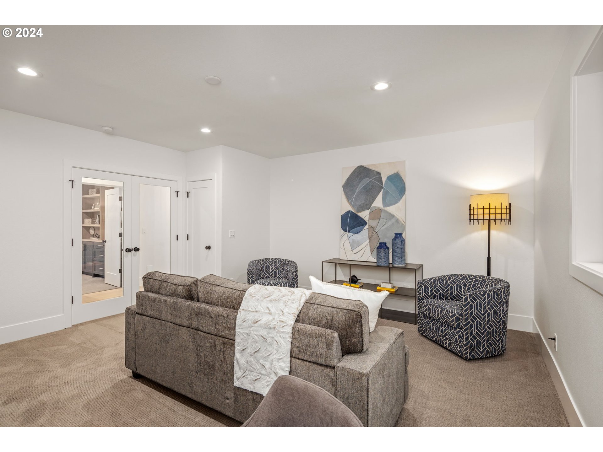 1755 MAPLELEAF RD