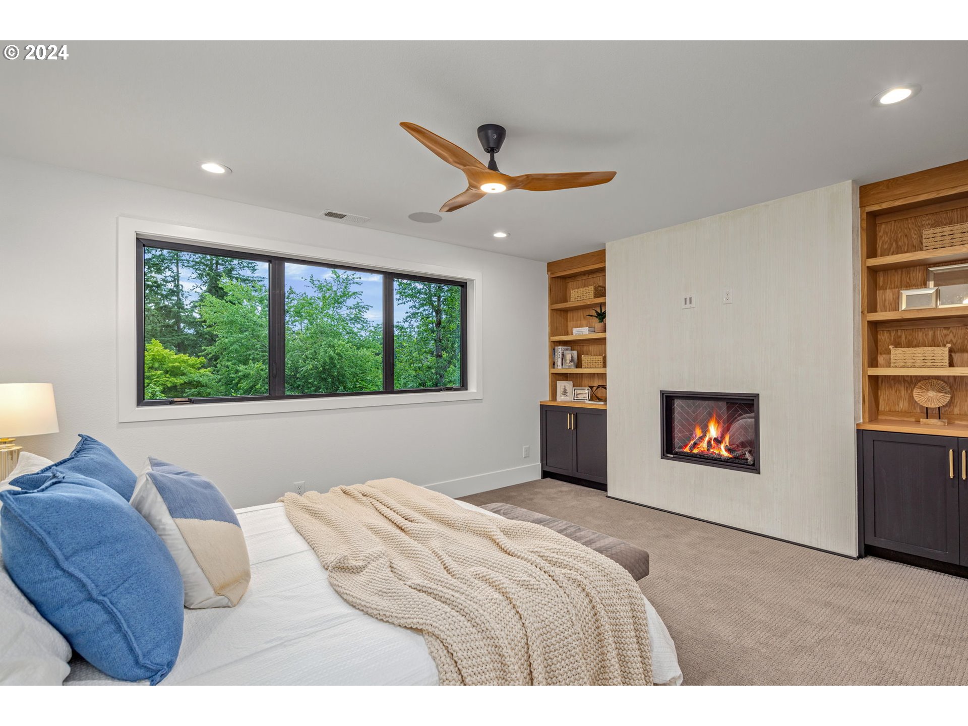 1755 MAPLELEAF RD