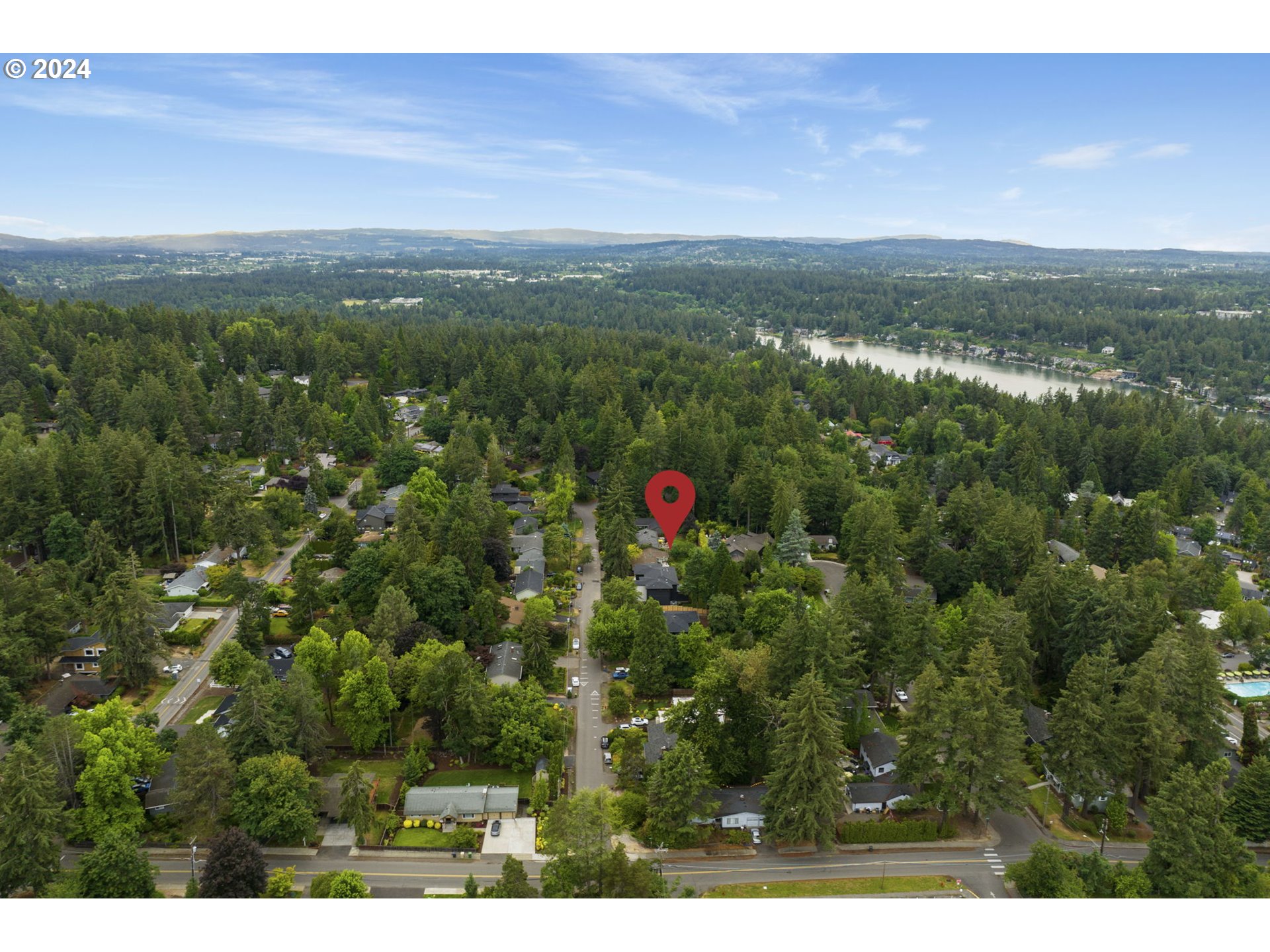 1755 MAPLELEAF RD