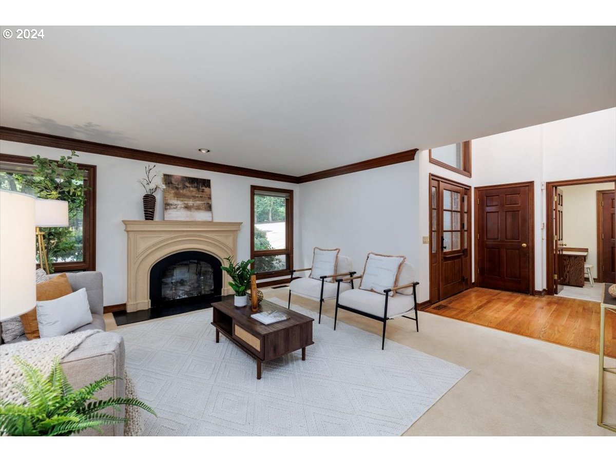 1571 BAY VIEW LN