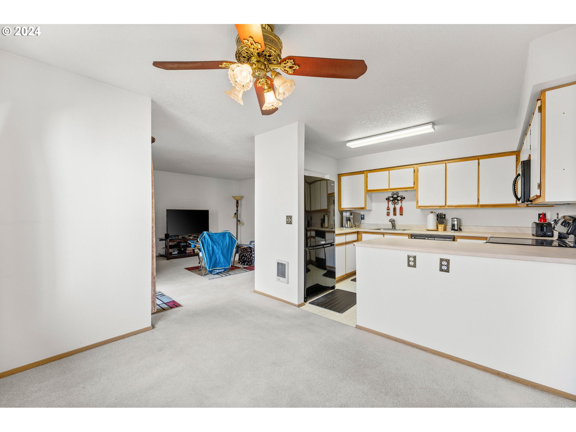 10660 SW DAVIES RD 37