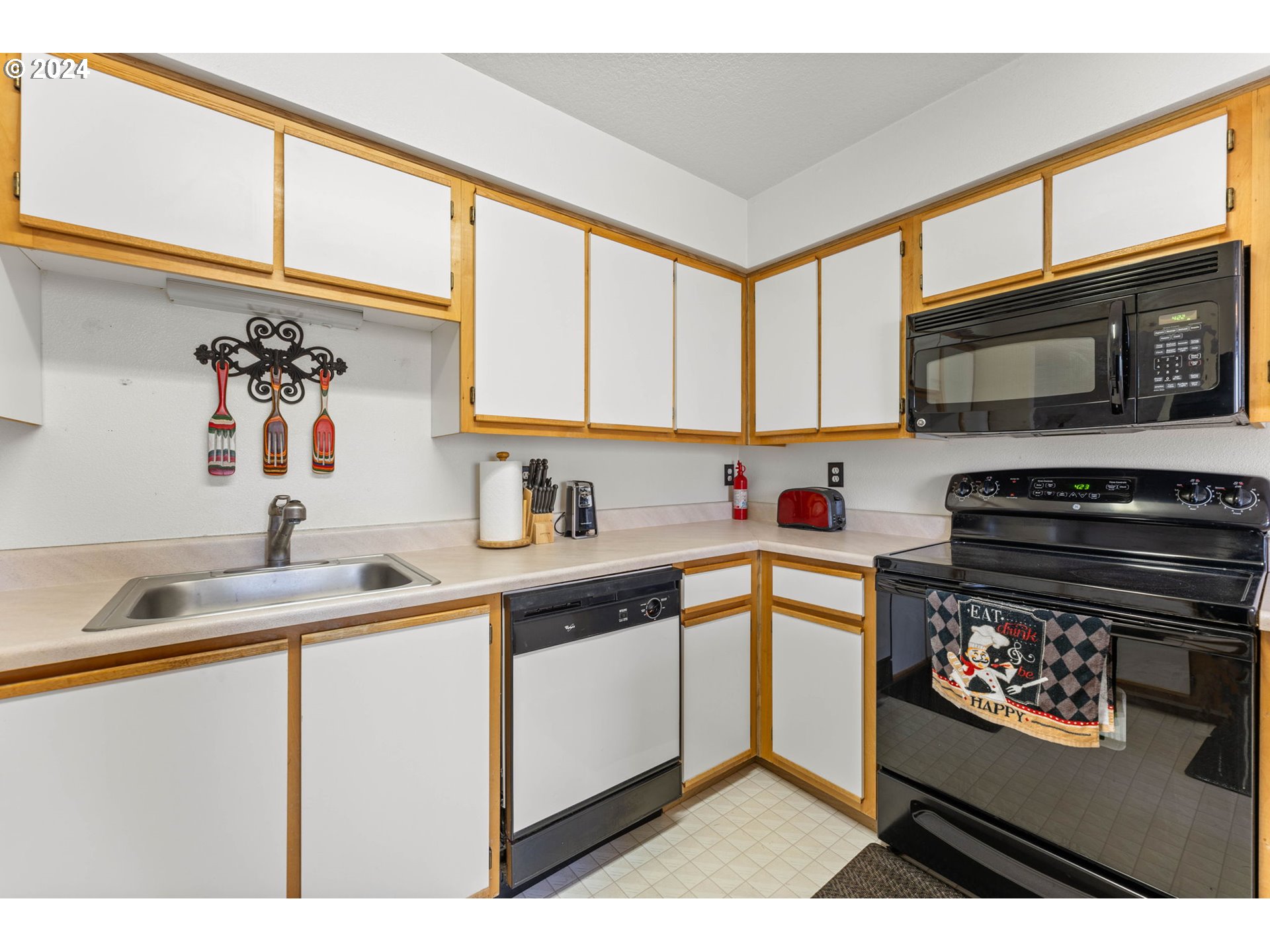 10660 SW DAVIES RD 37