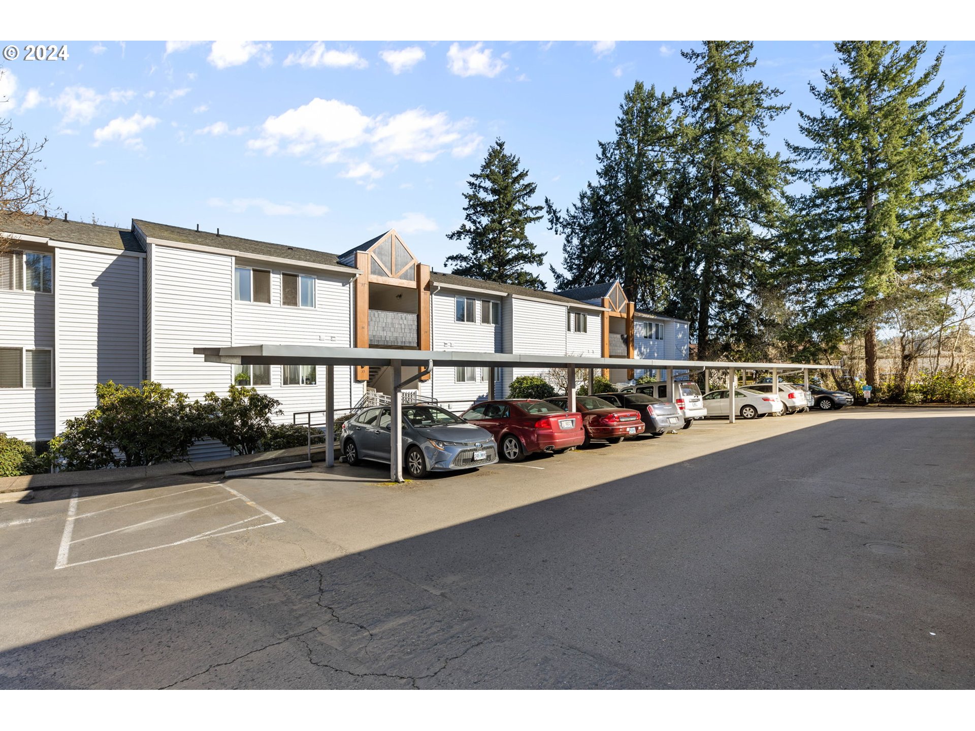 10660 SW DAVIES RD 37