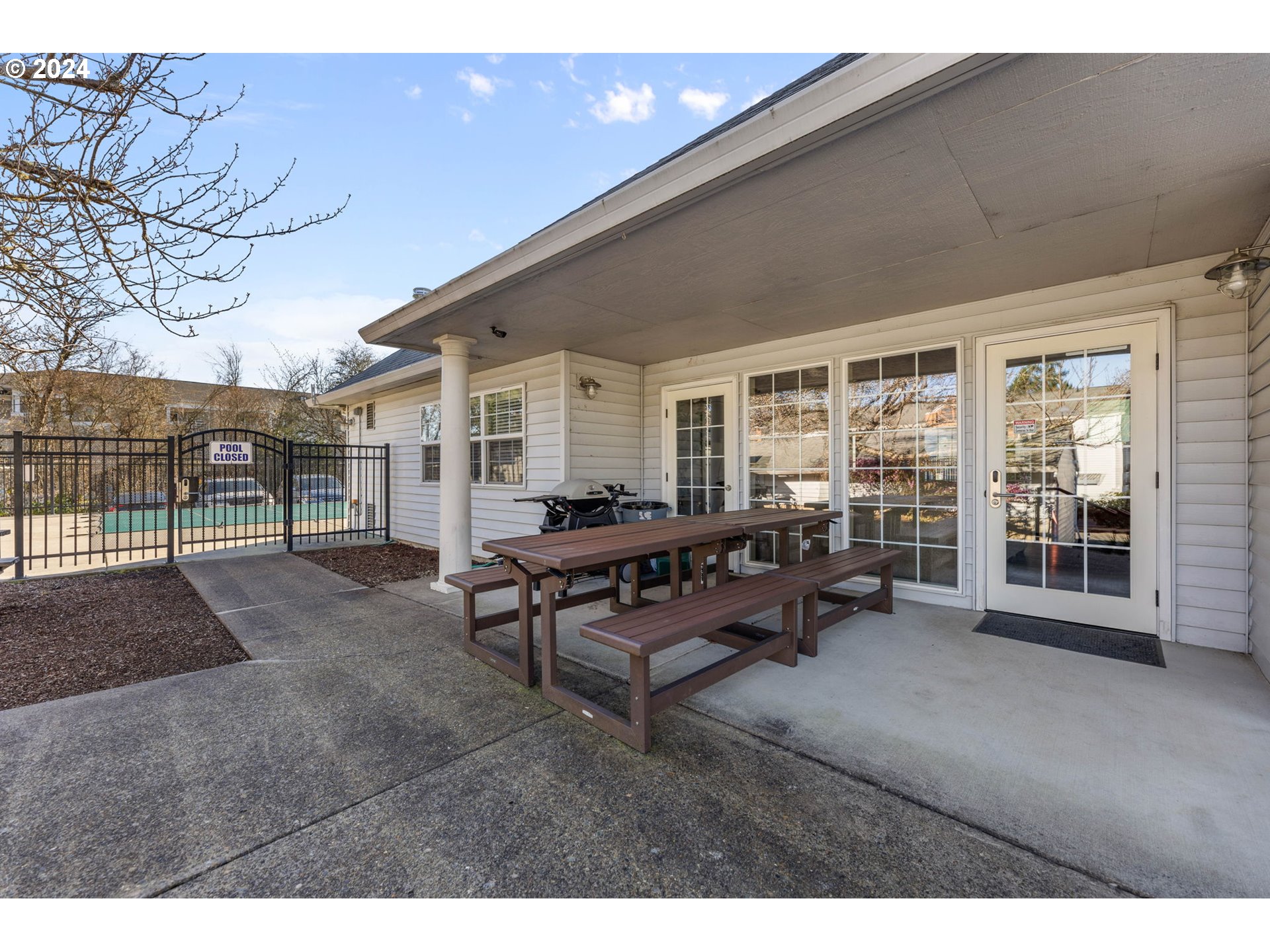 10660 SW DAVIES RD 37