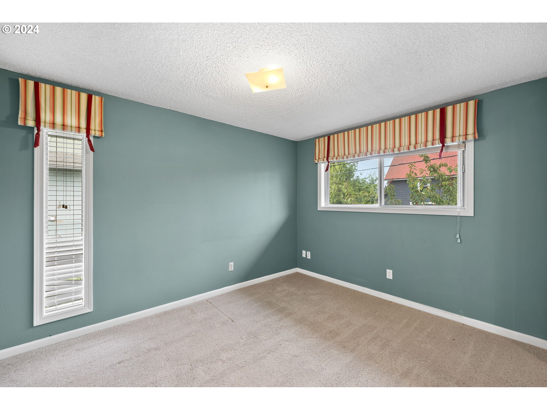 12871 SE STARK ST A16