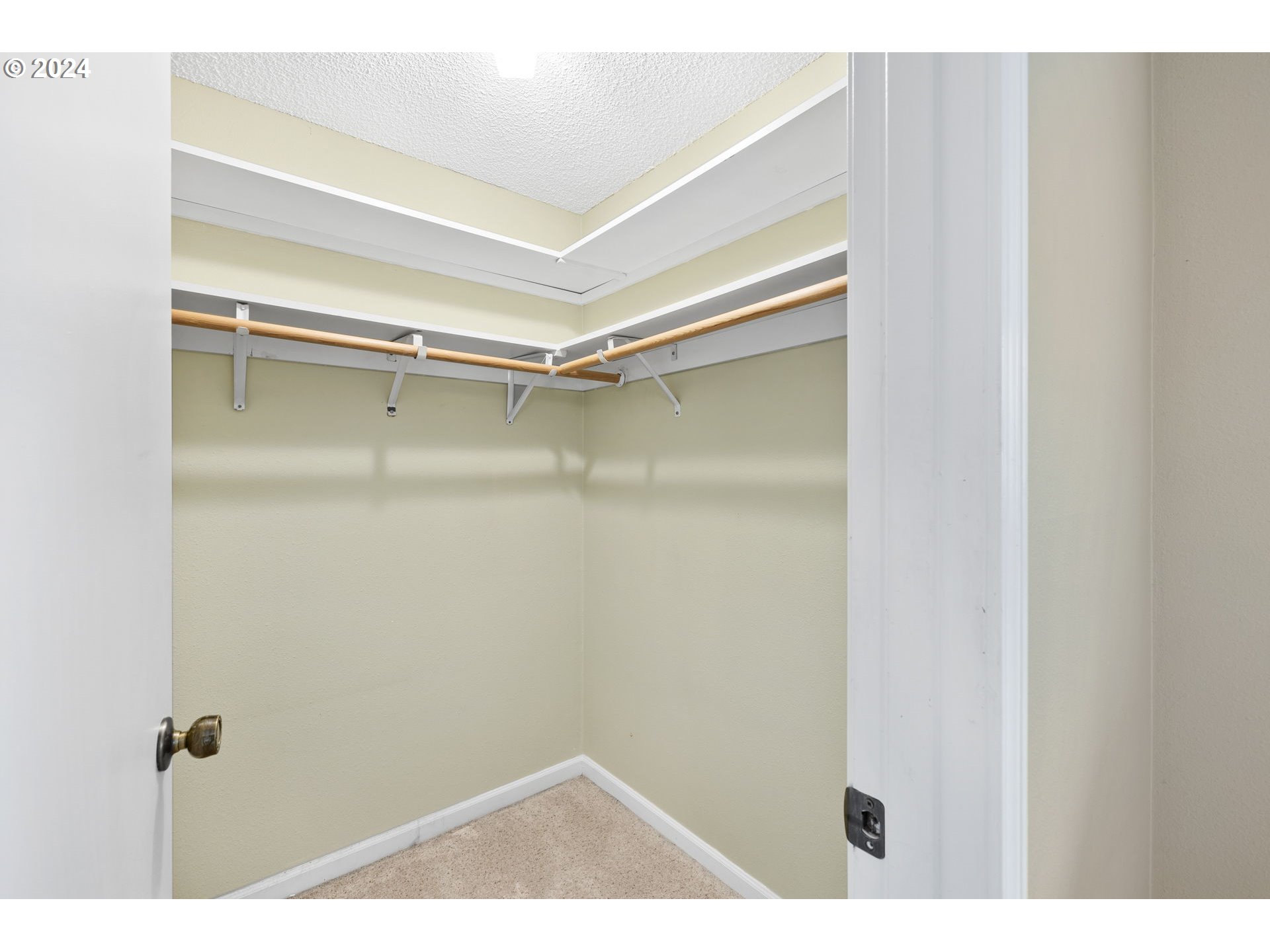 12871 SE STARK ST A16