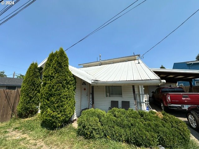 1931 SE SANTIAM RD
