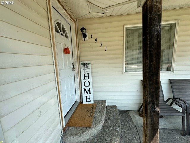1931 SE SANTIAM RD