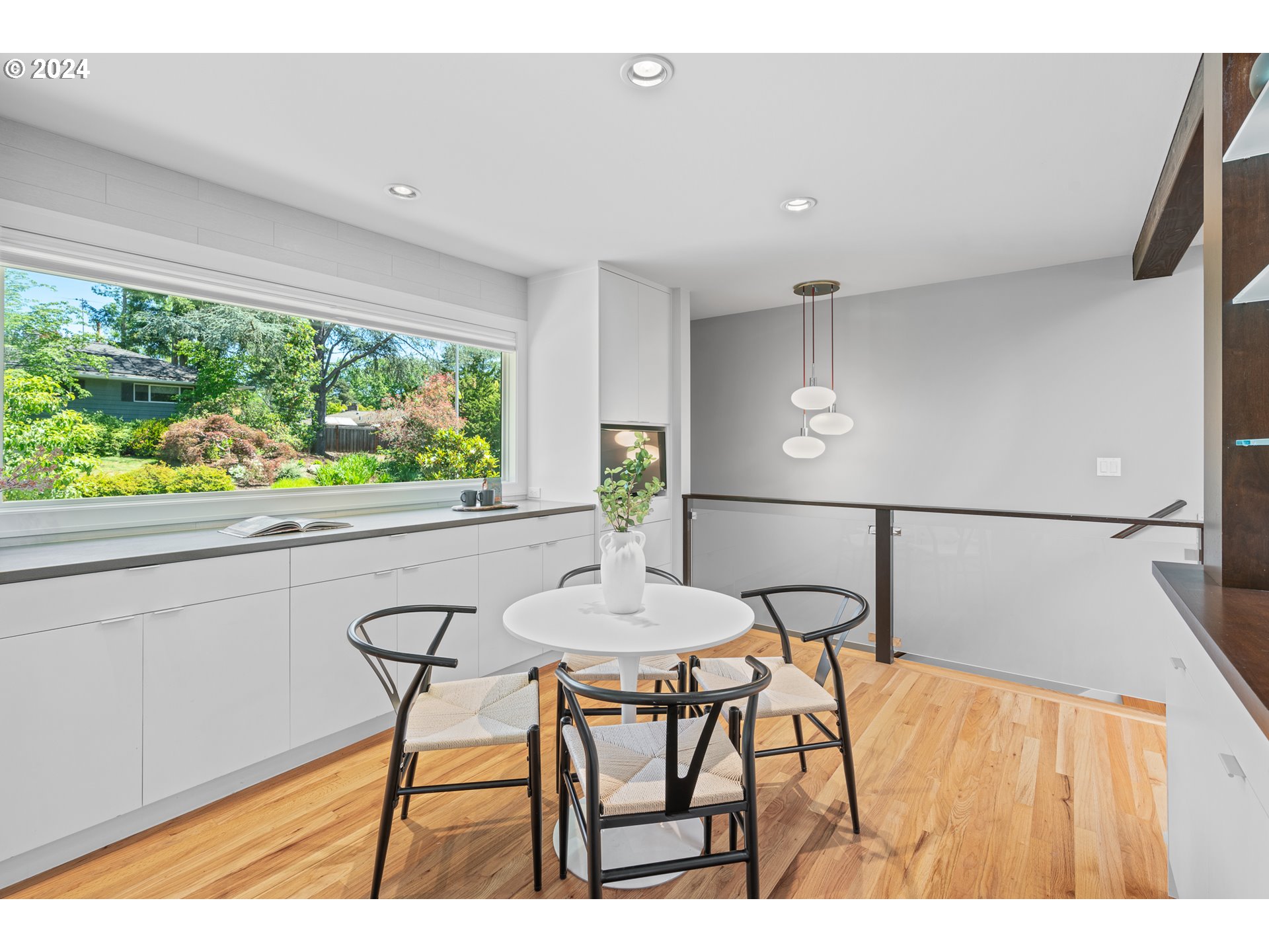 1440 SW WOODWARD WAY