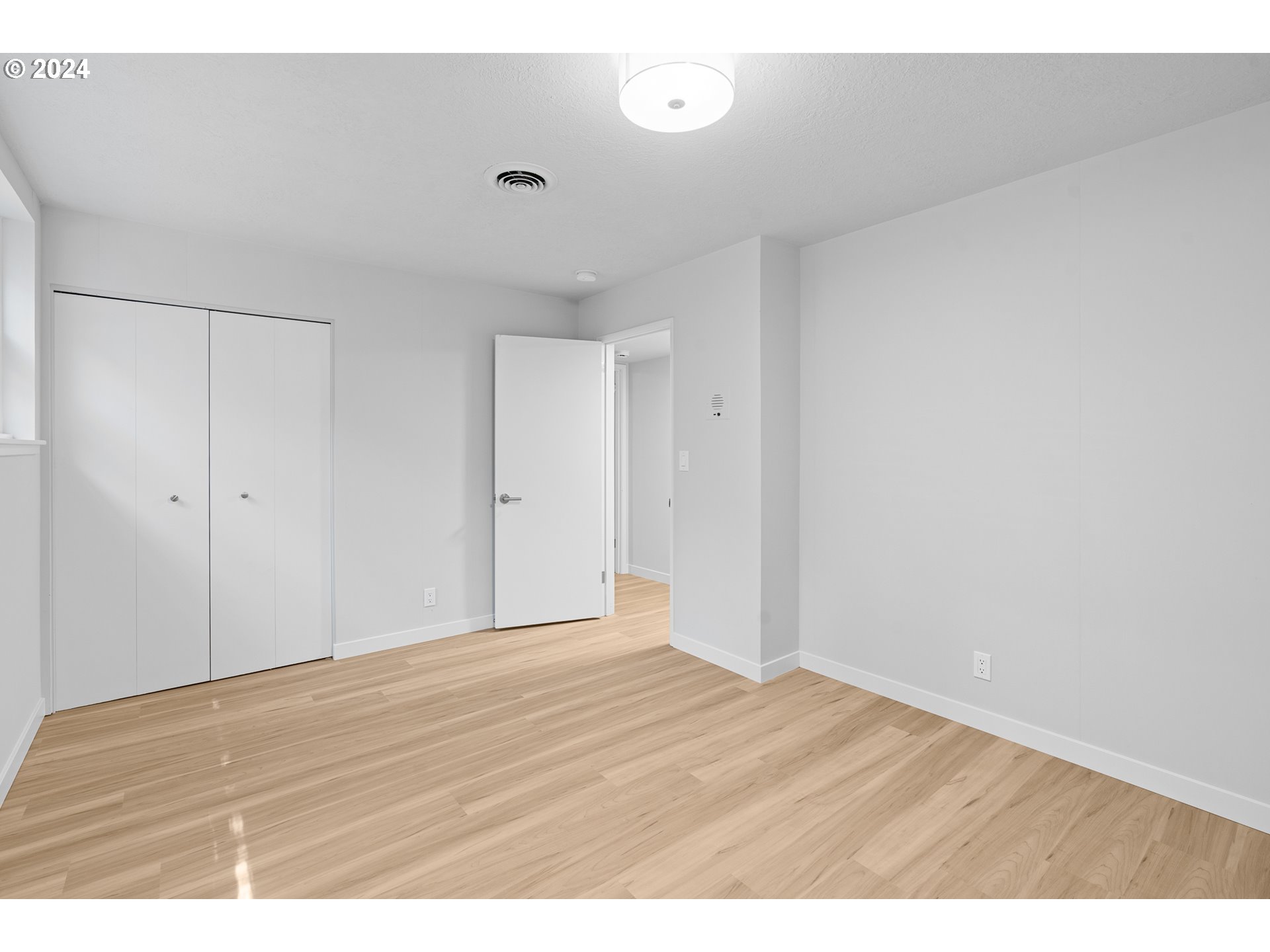 1440 SW WOODWARD WAY