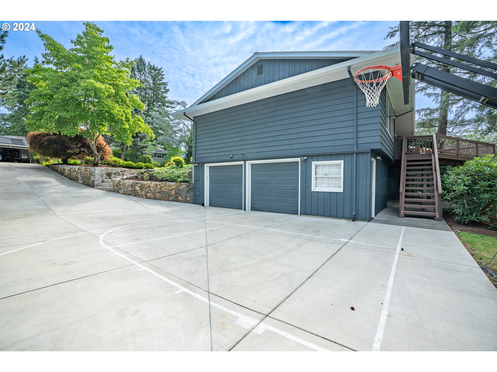 1440 SW WOODWARD WAY