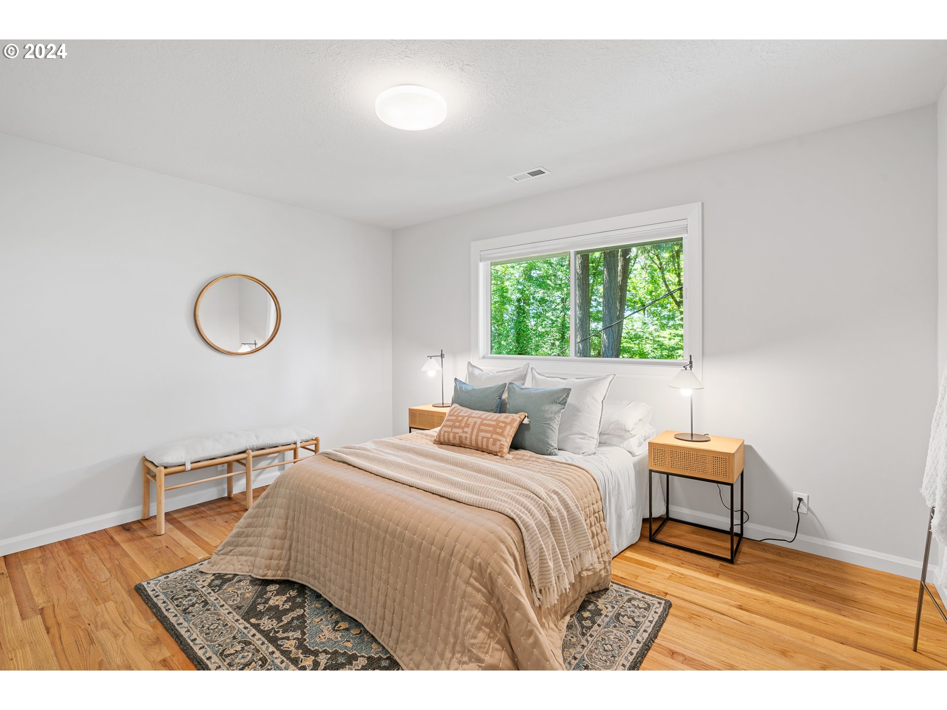 1440 SW WOODWARD WAY