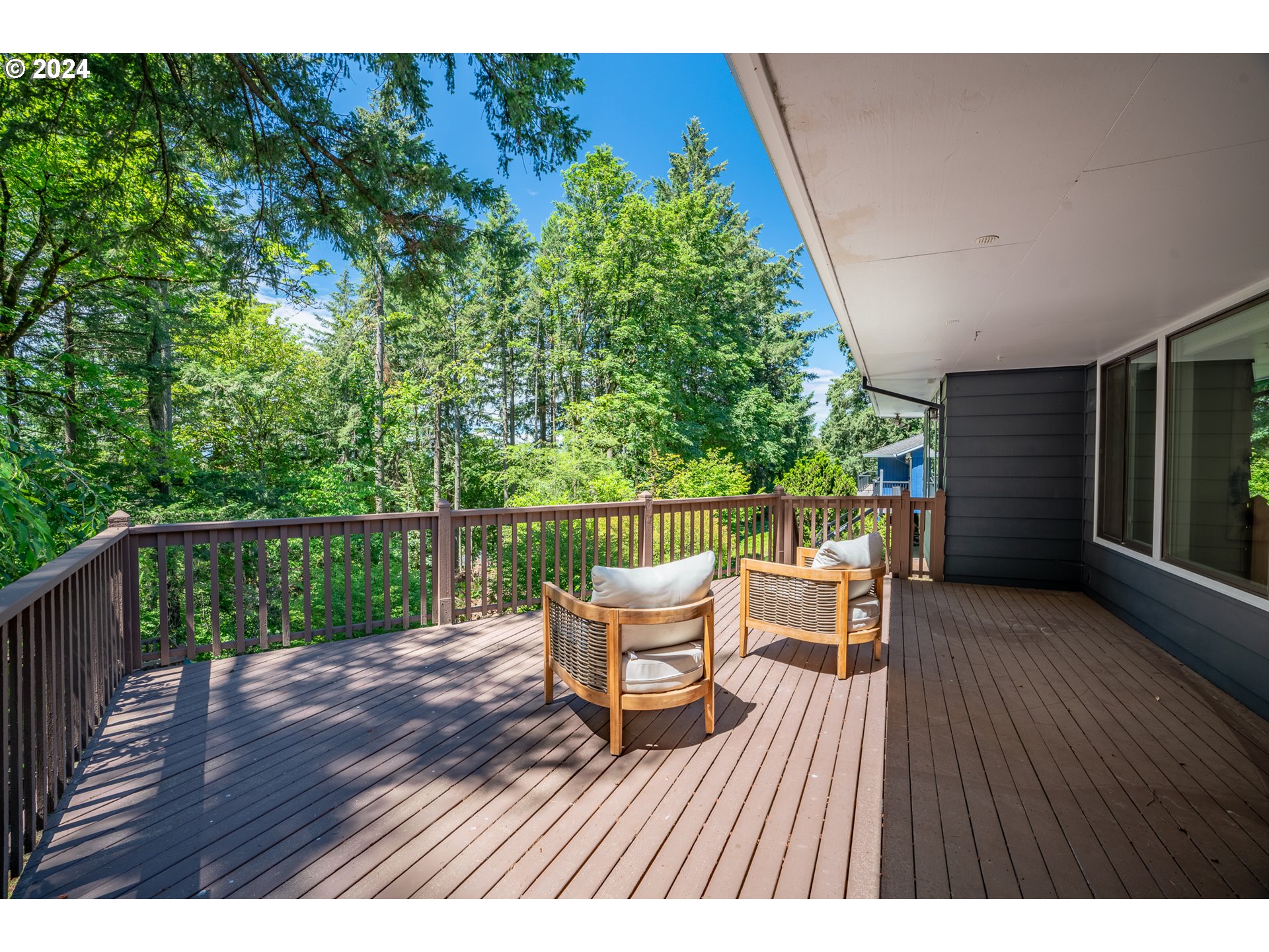 1440 SW WOODWARD WAY