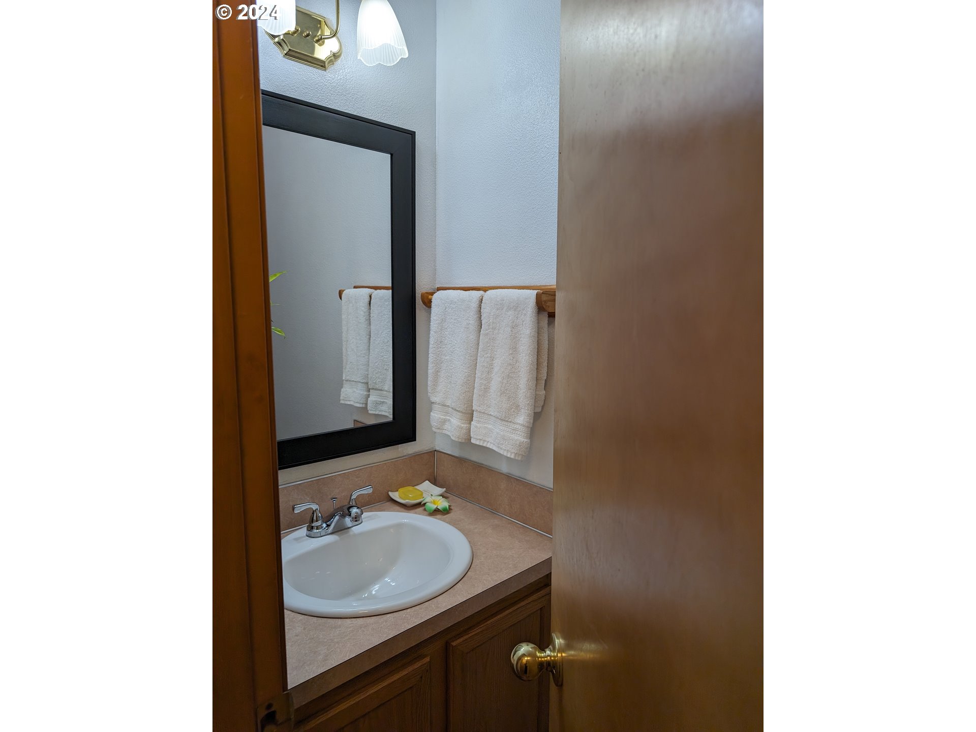 610 SE 18th Ave