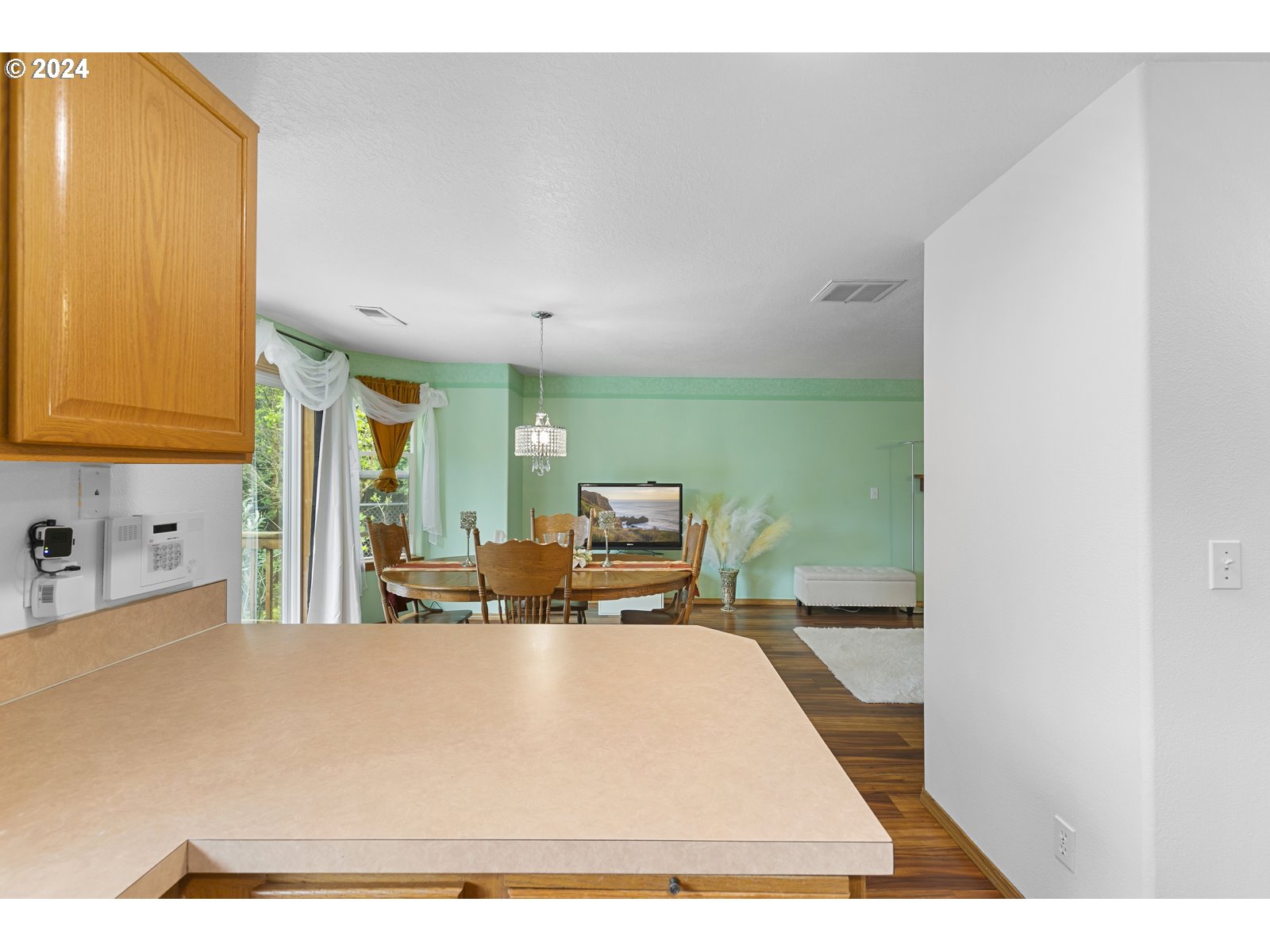 610 SE 18th Ave