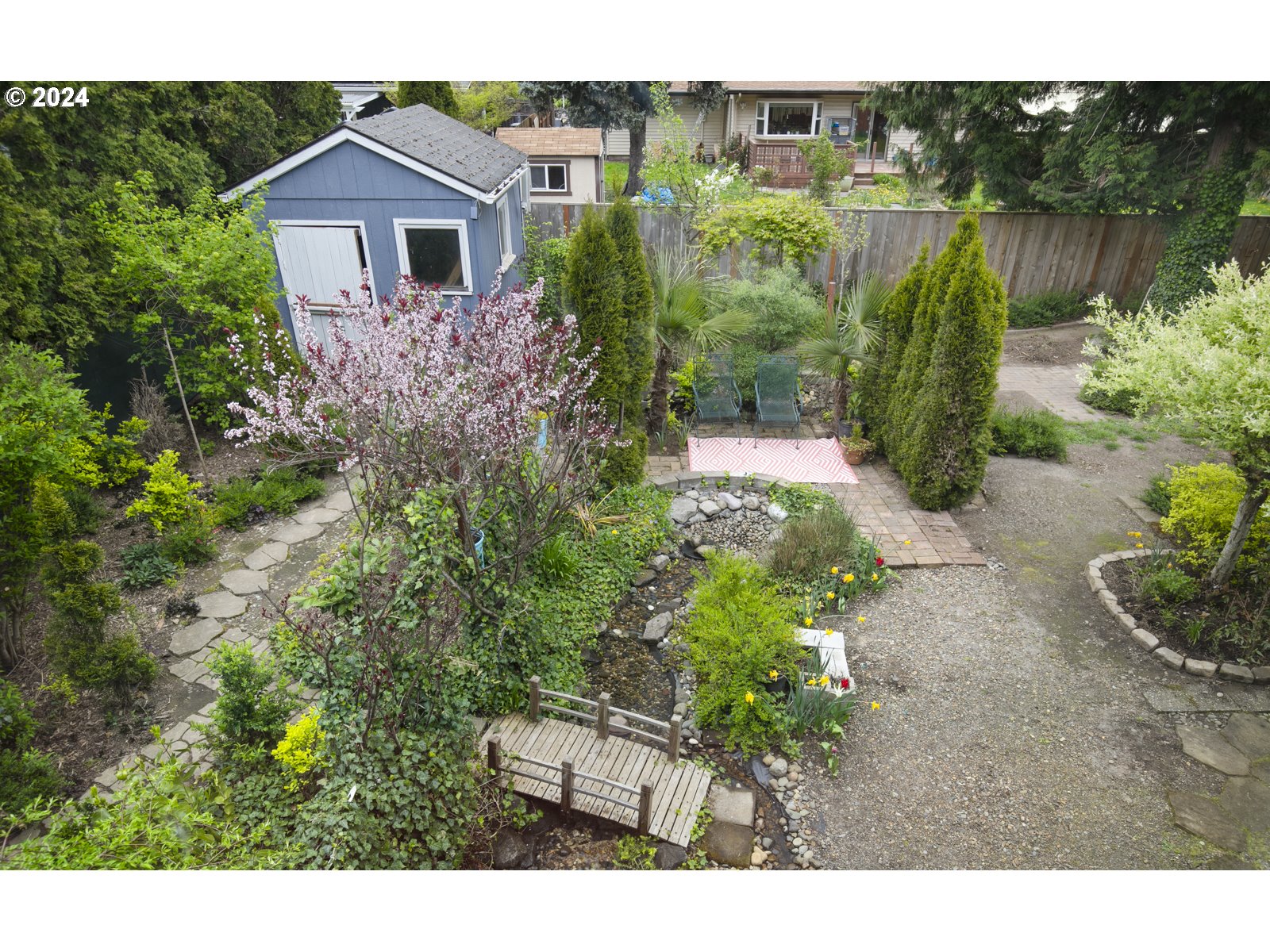 610 SE 18th Ave