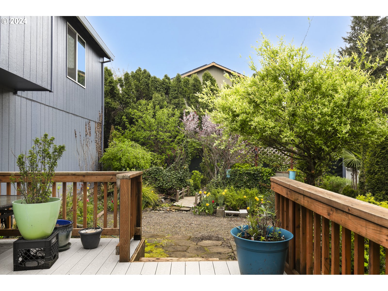 610 SE 18th Ave