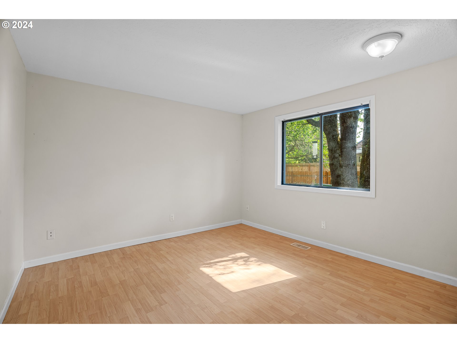 19015 SW ROSEDALE CT