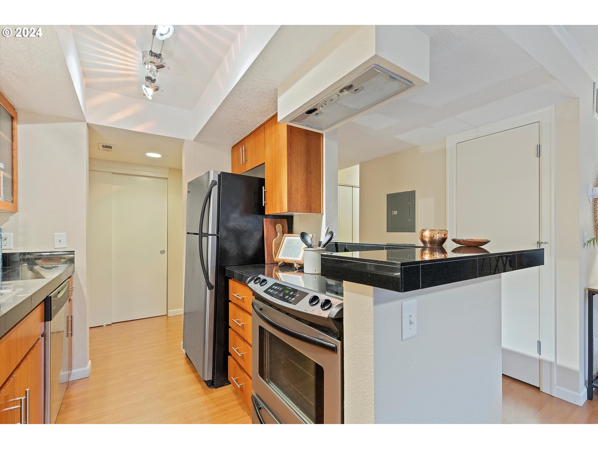6600 SE DIVISION ST 209