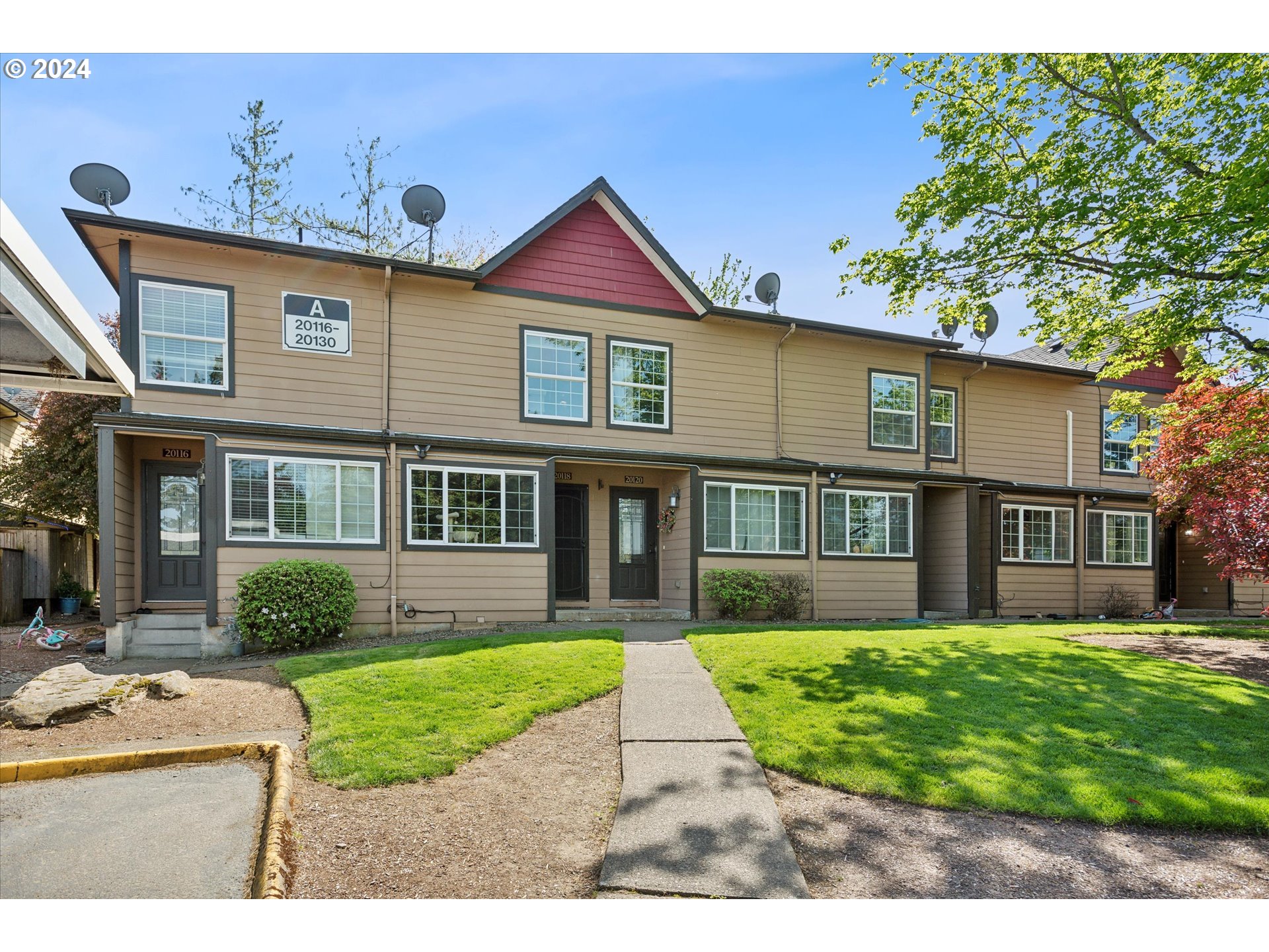 2200 NE 201ST AVE 21