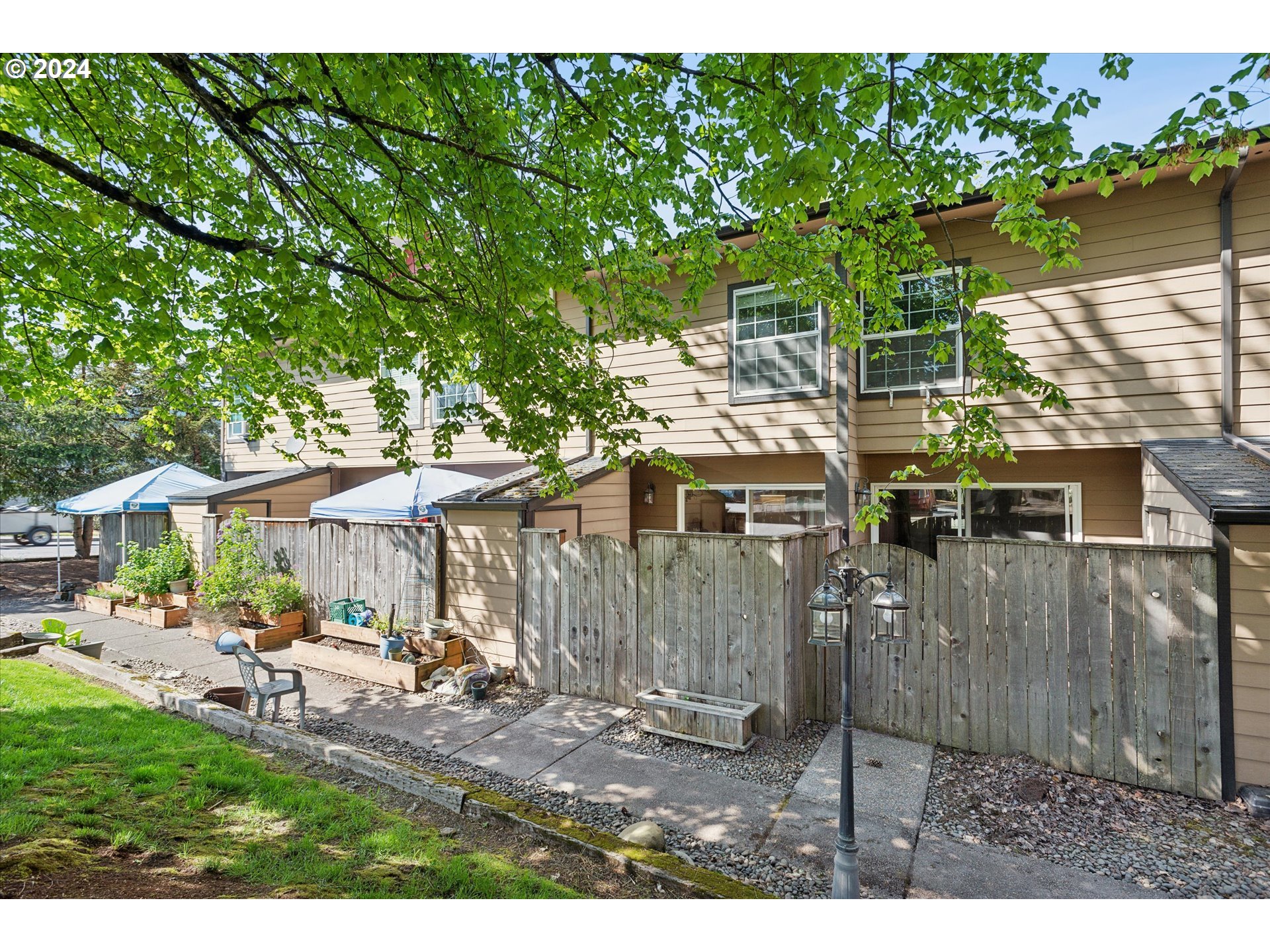 2200 NE 201ST AVE 21