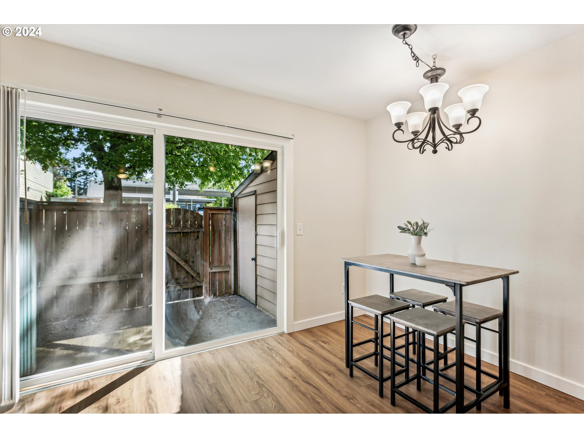 2200 NE 201ST AVE 21