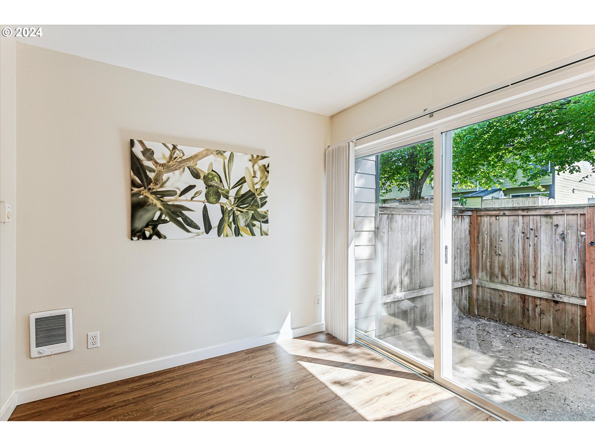 2200 NE 201ST AVE 21