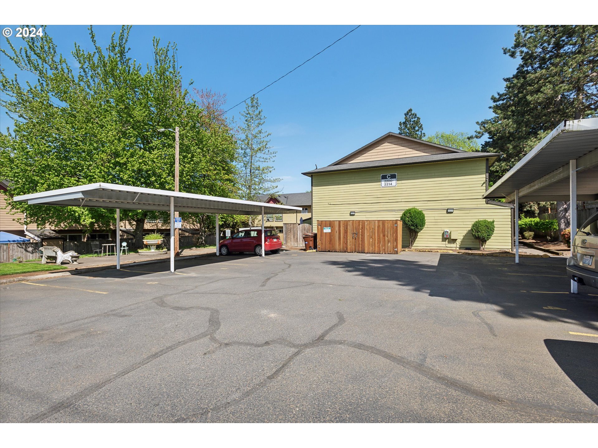 2200 NE 201ST AVE 21