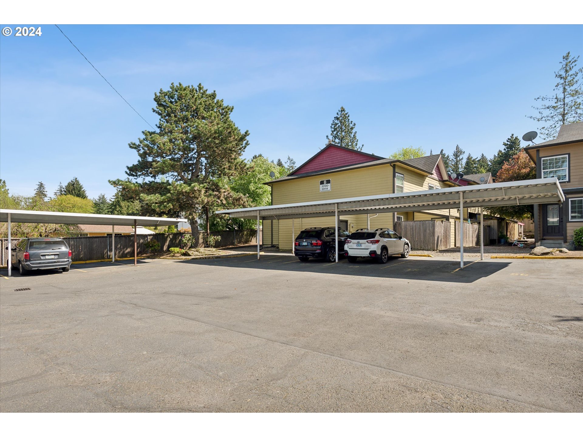 2200 NE 201ST AVE 21