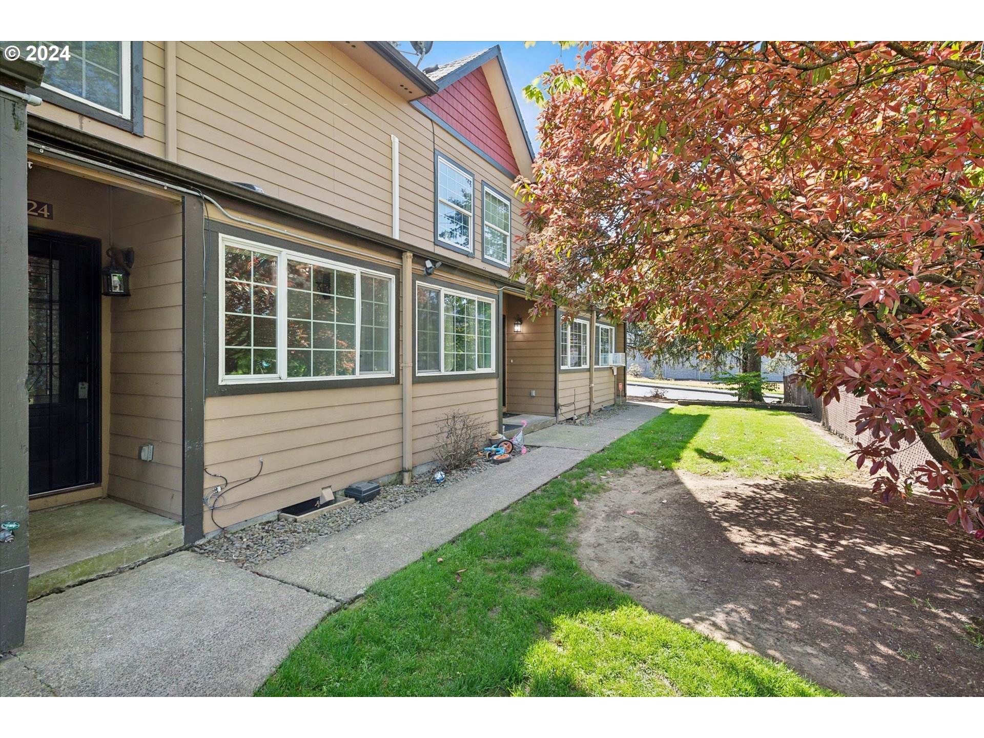 2200 NE 201ST AVE 21