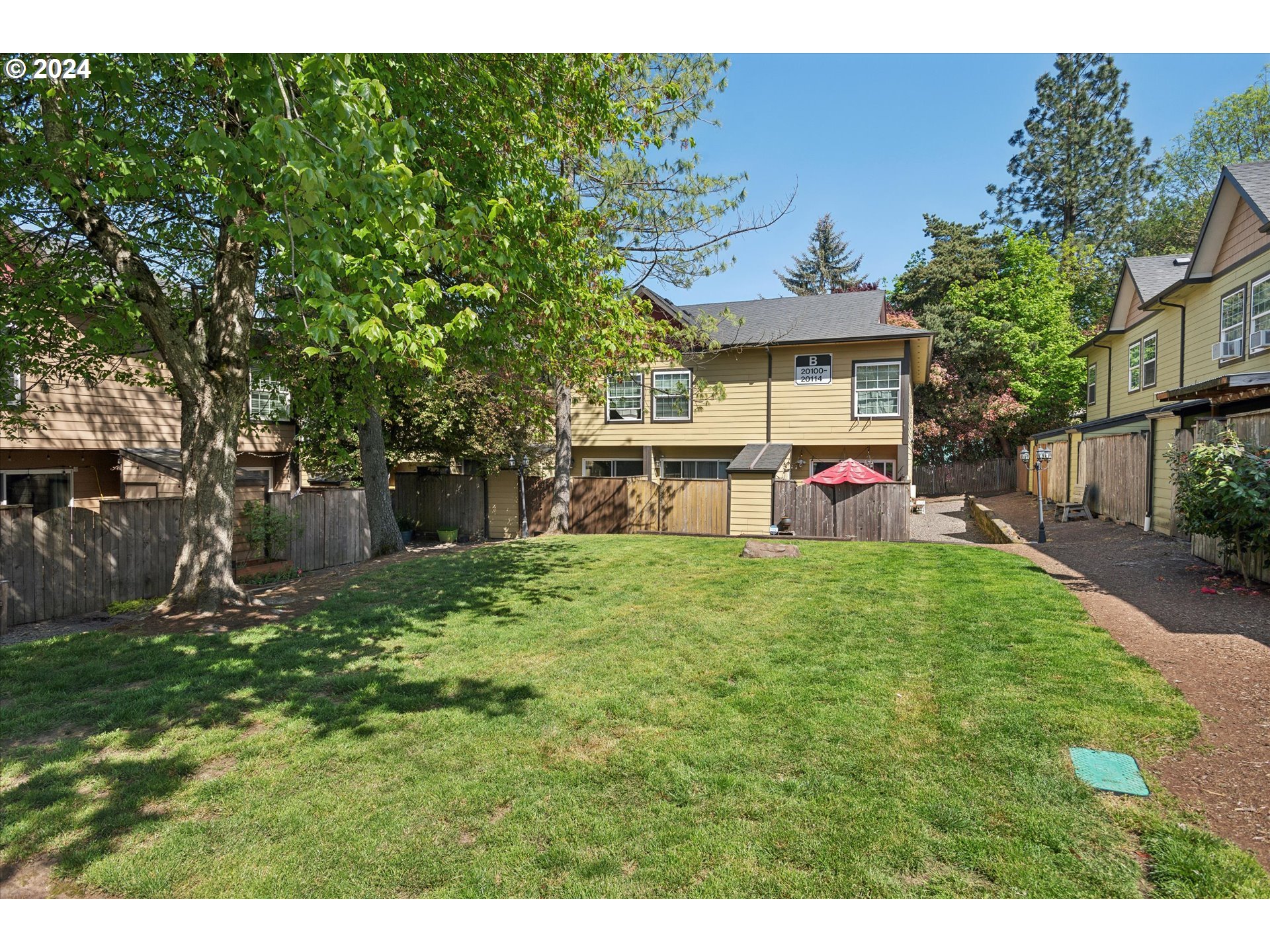 2200 NE 201ST AVE 21