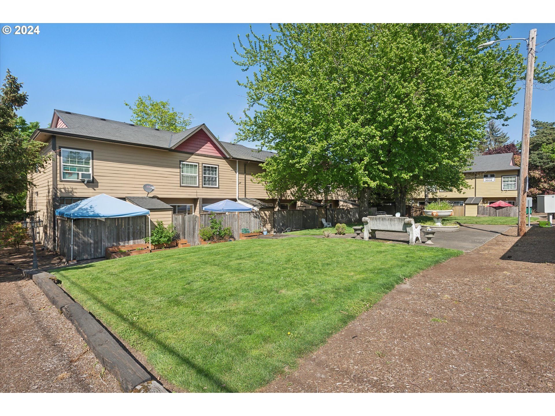 2200 NE 201ST AVE 21