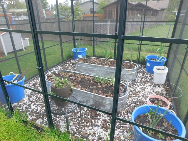 35262 AUBUCHON DR, St. Helens