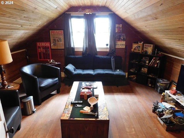 35262 AUBUCHON DR, St. Helens