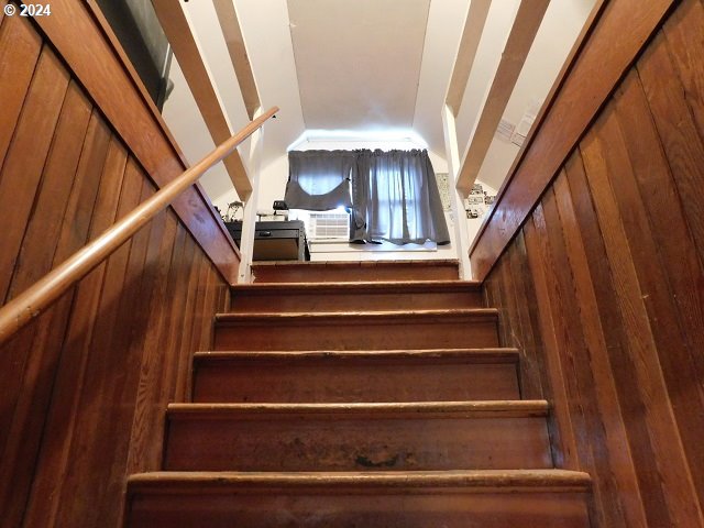 35262 AUBUCHON DR, St. Helens